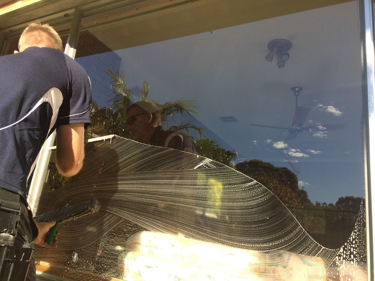 Winter window cleaning Perth phone number.